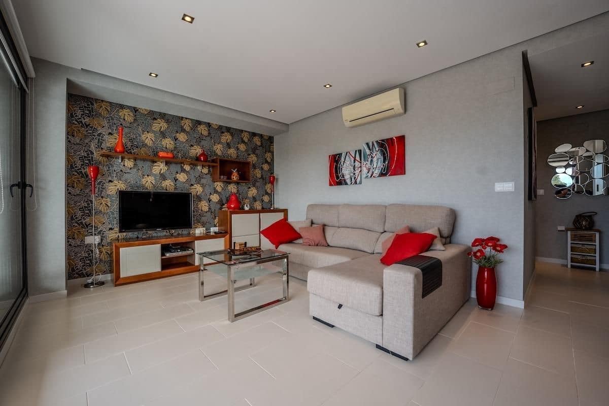 Chalet de 2 habitaciones en Orihuela Costa en venta con garaje - 289.500 € (Ref: 9579974)