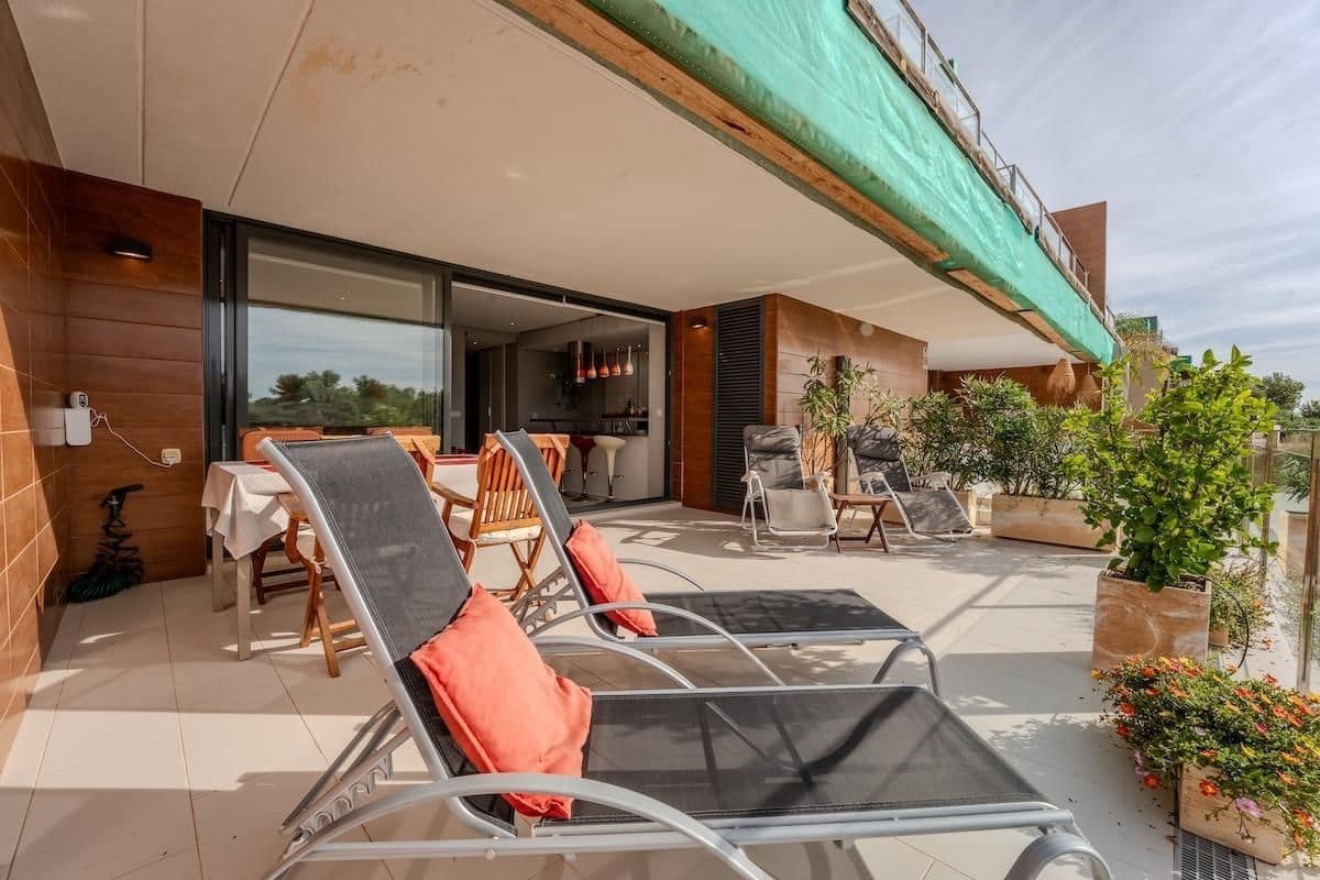 Chalet de 2 habitaciones en Orihuela Costa en venta con garaje - 289.500 € (Ref: 9579974)