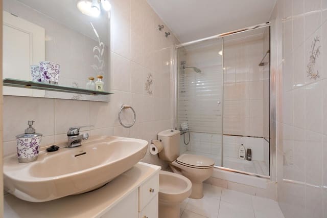 Penthouse à vendre à Avenida Habaneras - Curva de Palangre, Torrevieja - 89 969 € (Ref: 9588047)