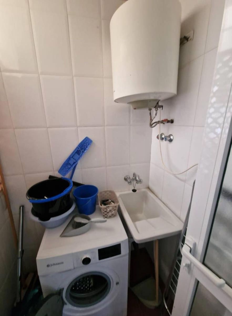 2 bedroom Flat for sale in Orihuela Costa with pool - € 135,000 (Ref: 9606776)