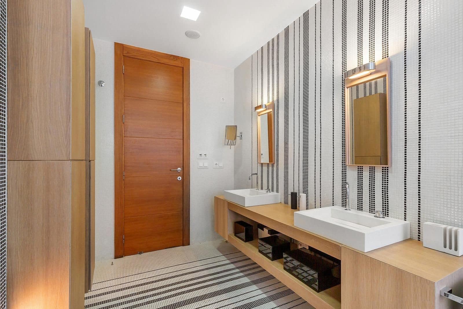 5 makuuhuone Asunto myytävänä paikassa Torrevieja - 1 250 000 € (Ref: 9609617)