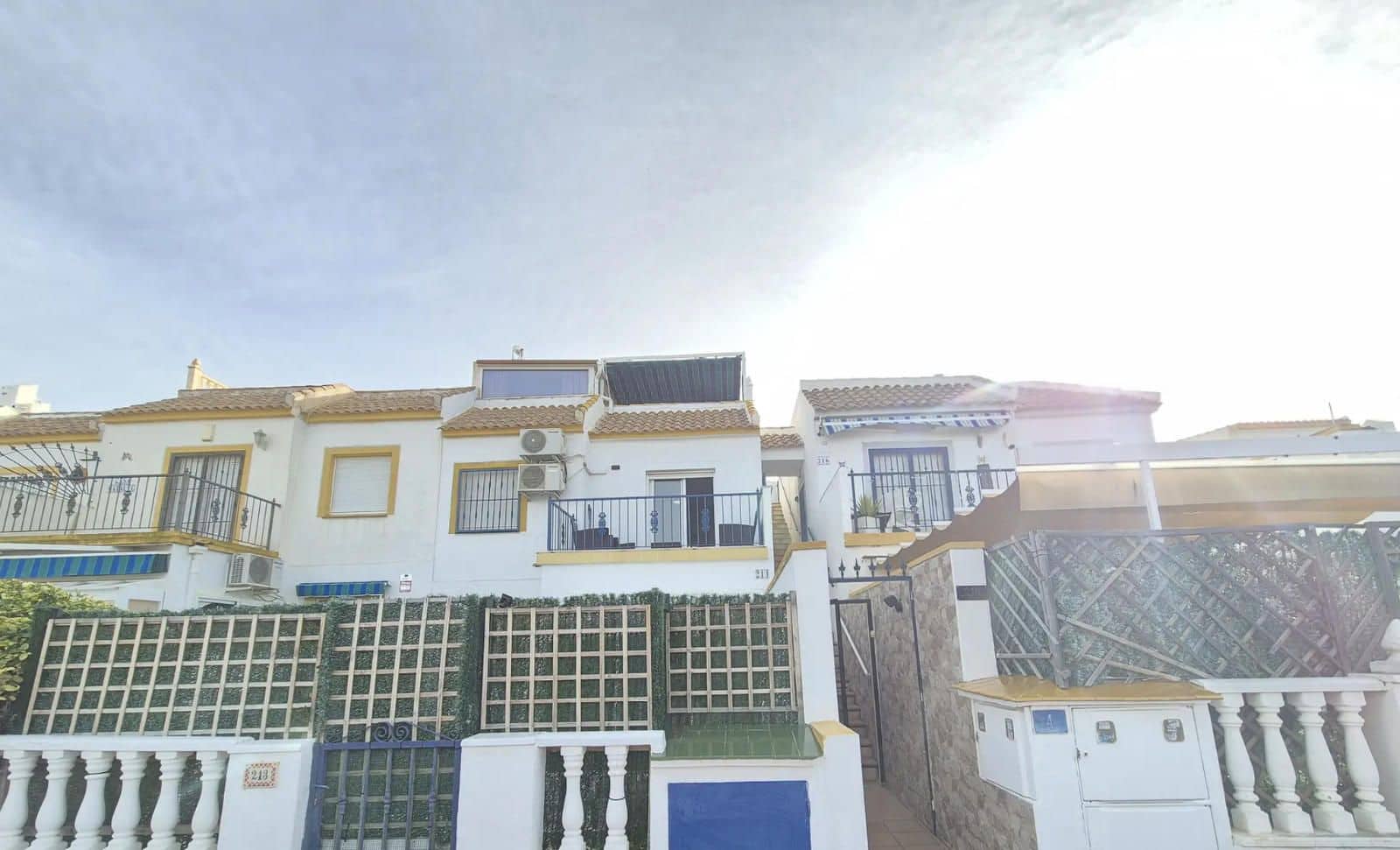 3 soveværelse Villa til salg i La Florida med swimmingpool - € 169.950 (Ref: 9614289)