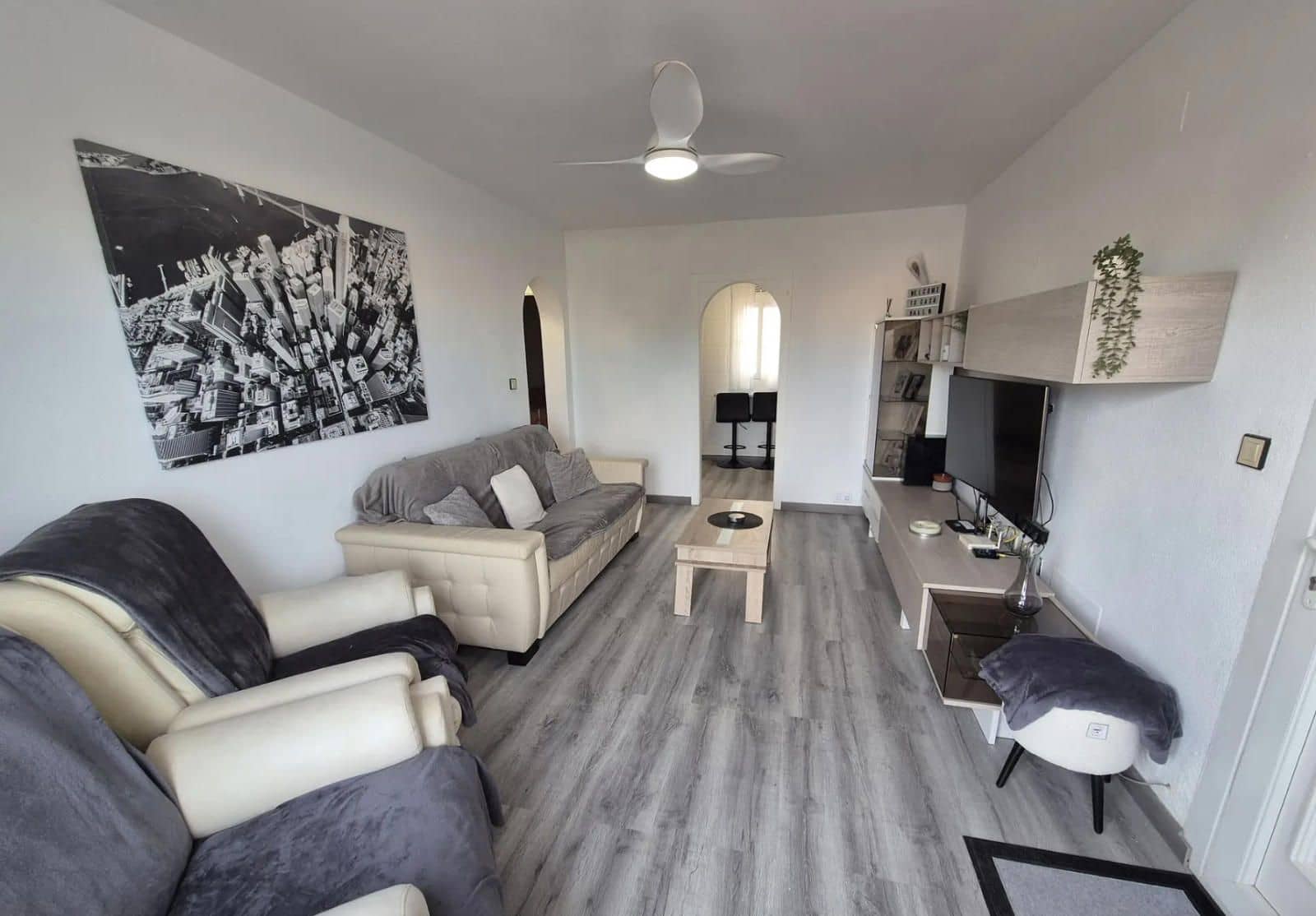 3 soveværelse Villa til salg i La Florida med swimmingpool - € 169.950 (Ref: 9614289)