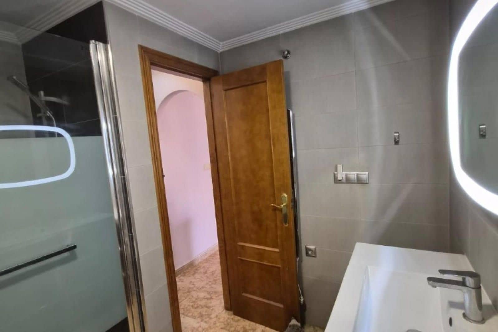 2 sovrum Lägenhet till salu i Orihuela Costa med pool - 139 000 € (Ref: 9622776)