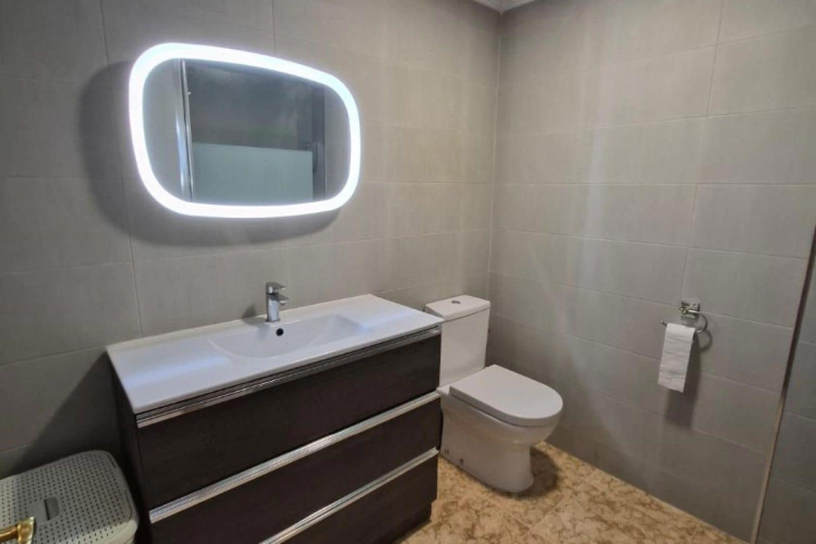 2 sovrum Lägenhet till salu i Orihuela Costa med pool - 139 000 € (Ref: 9622776)