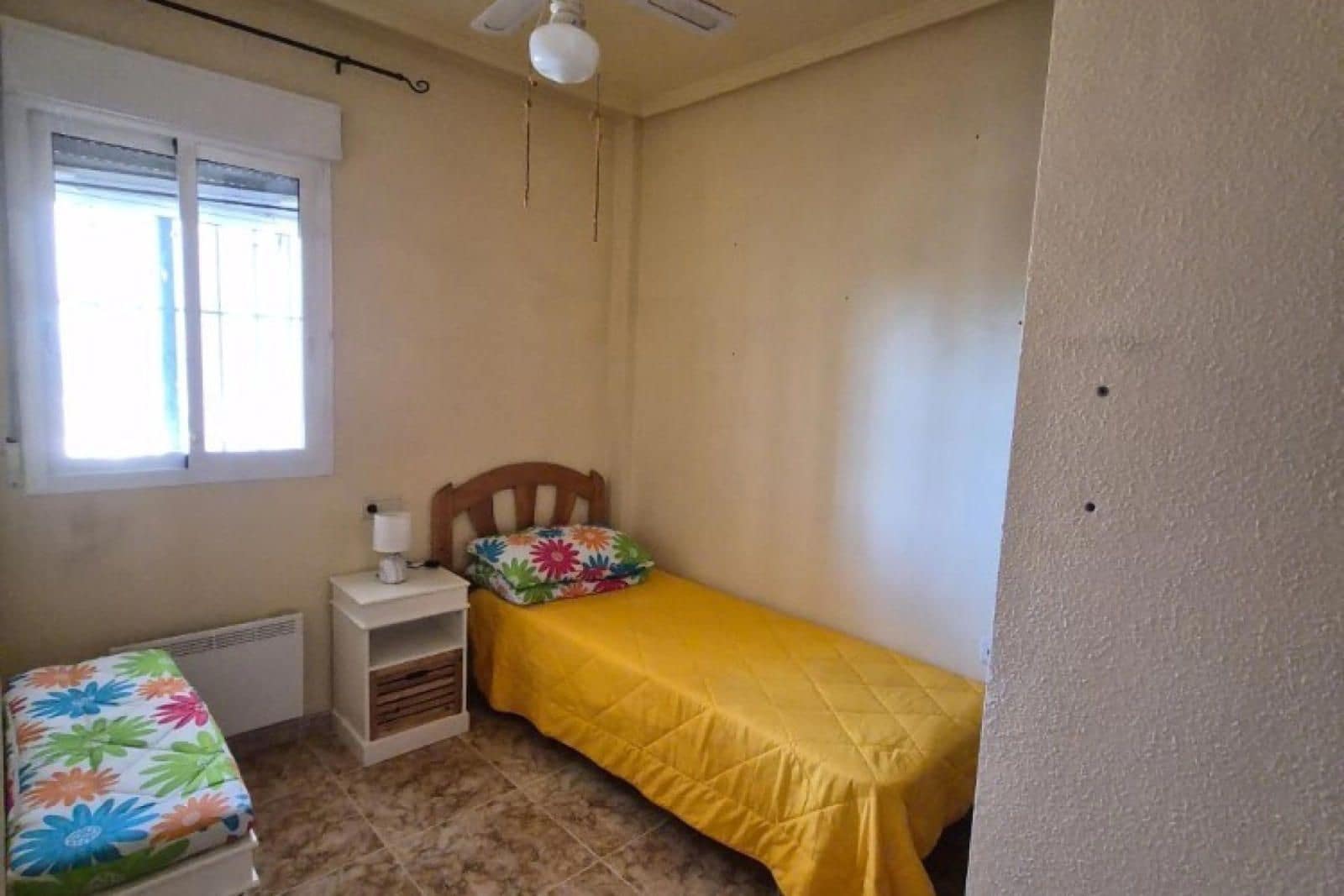 2 sovrum Lägenhet till salu i Orihuela Costa med pool - 139 000 € (Ref: 9622776)