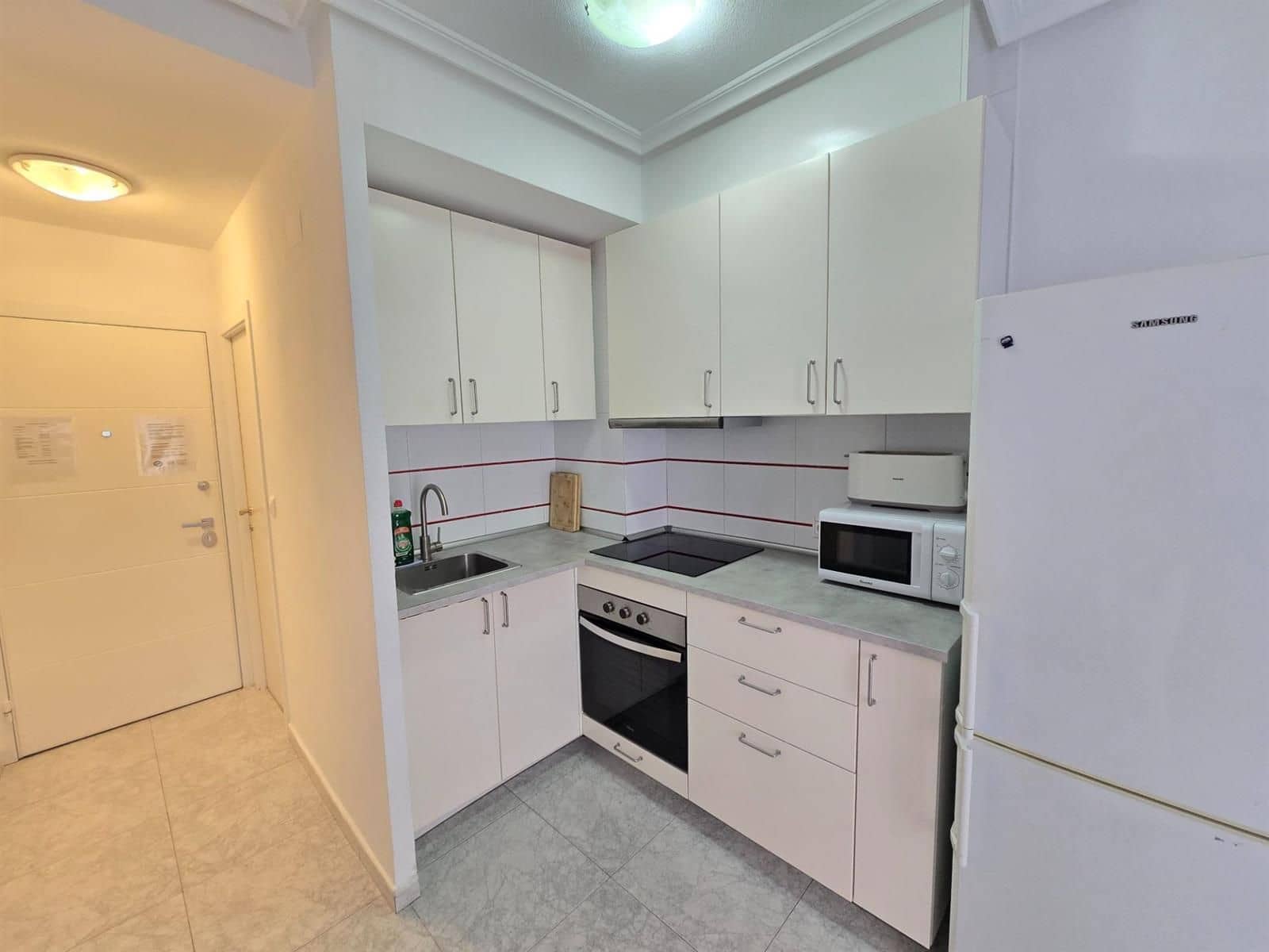 1 camera da letto Appartamento in vendita in Torrevieja - 95.900 € (Rif: 9622777)