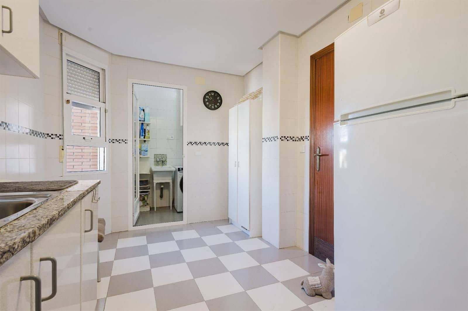 4 soveværelse Lejlighed til salg i San Miguel de Salinas med garage - € 179.900 (Ref: 9623135)