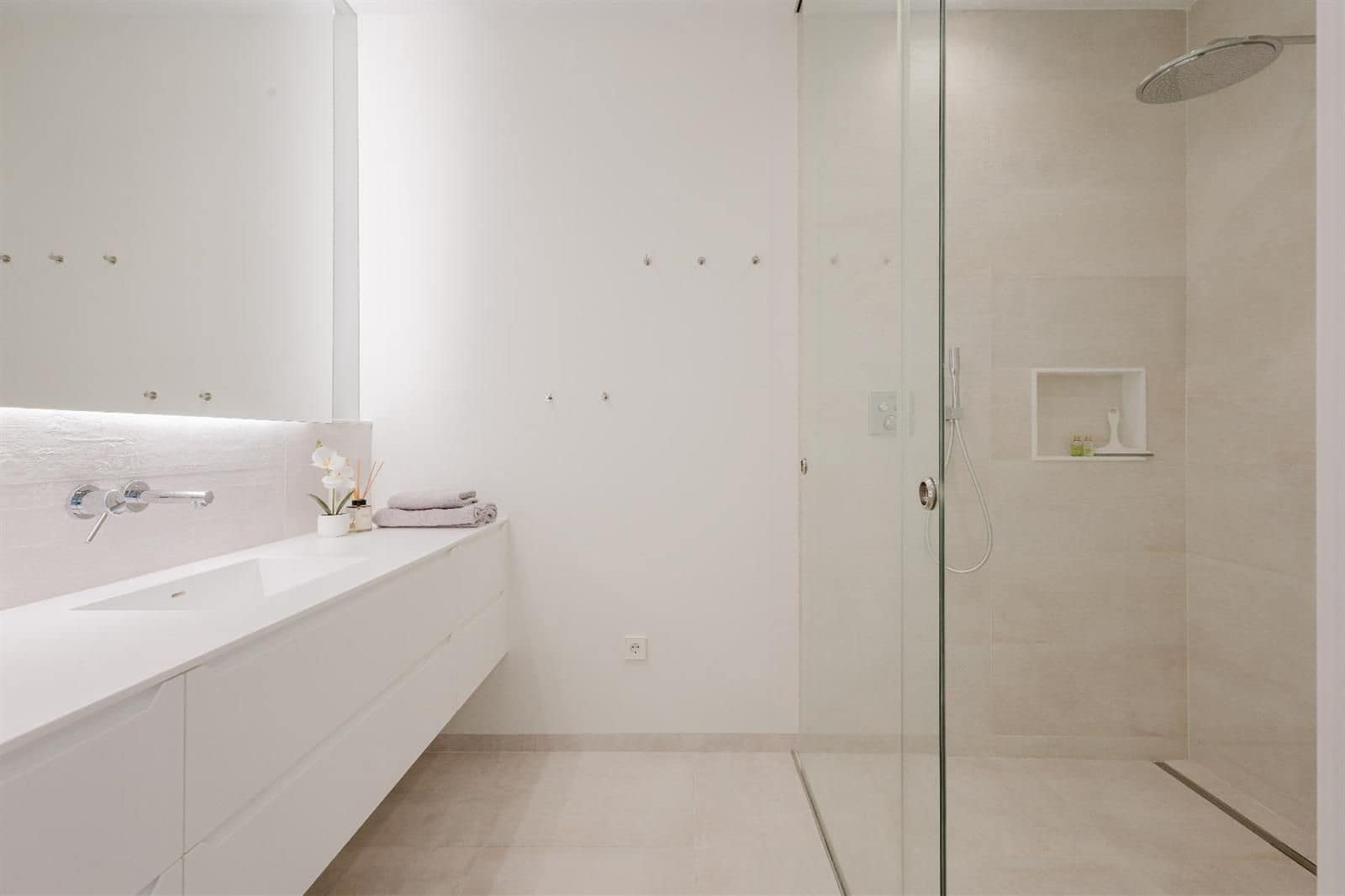 5 sypialnia Willa na sprzedaż w Orihuela Costa z basenem garażem - 2 700 000 € (Ref: 9623137)