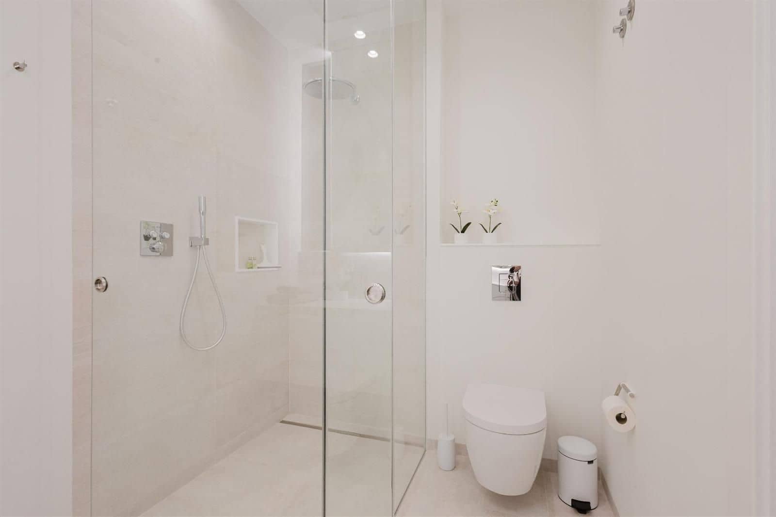 5 sypialnia Willa na sprzedaż w Orihuela Costa z basenem garażem - 2 700 000 € (Ref: 9623137)