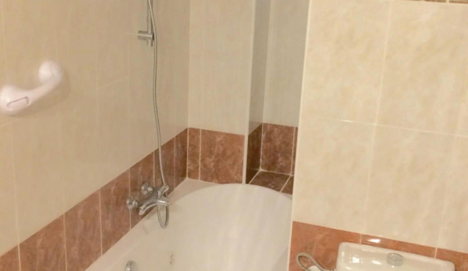 3 bedroom Townhouse for sale in Playa Flamenca with pool garage - € 194,000 (Ref: 9623152)