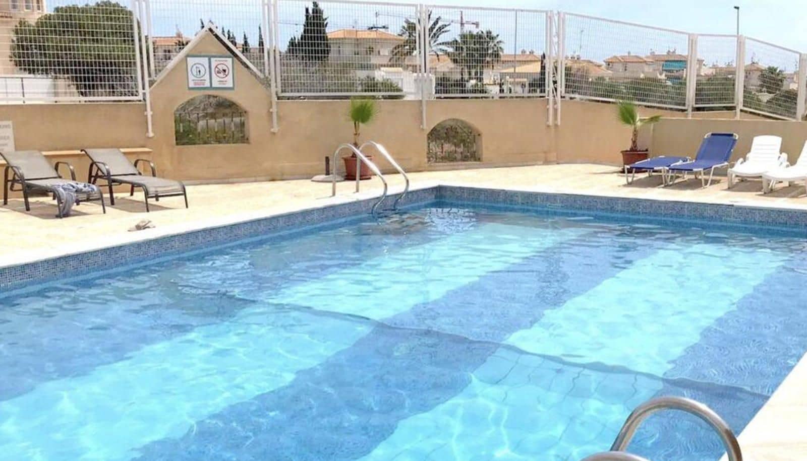 3 bedroom Townhouse for sale in Playa Flamenca with pool garage - € 194,000 (Ref: 9623152)