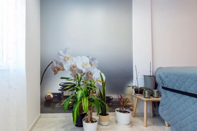 2 soverom Hus til salgs i Parque de las Naciones, Torrevieja med svømmebasseng - € 190 000 (Ref: 9628042)