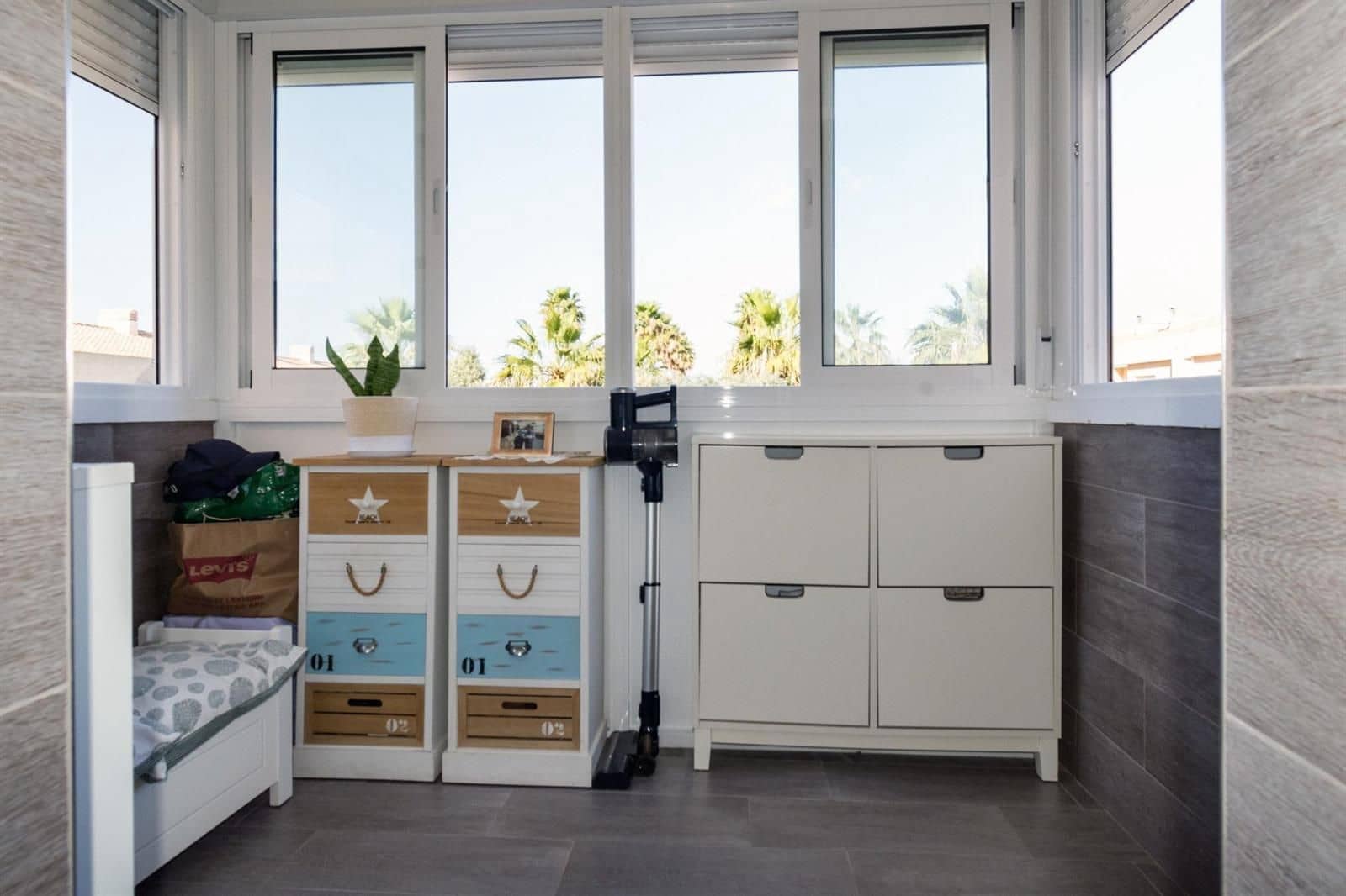 2 makuuhuone Omakotitalo myytävänä paikassa Torrevieja mukana uima-altaan - 190 000 € (Ref: 9628042)