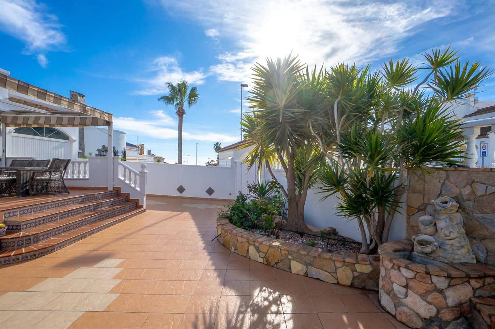 4 soverom Villa til salgs i Los Dolses med svømmebasseng garasje - € 395 000 (Ref: 9628043)