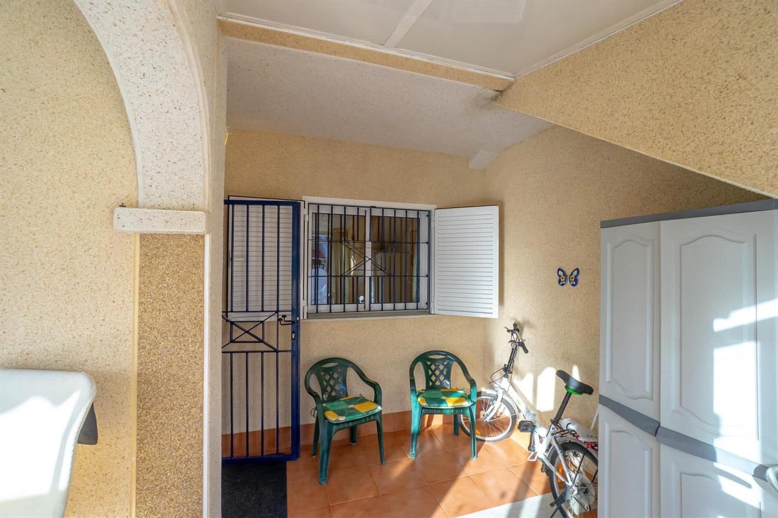 2 makuuhuone Huvila myytävänä paikassa Orihuela Costa mukana uima-altaan - 185 000 € (Ref: 9628044)