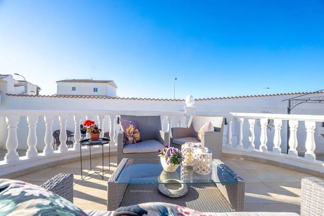 3 chambre Villa/Maison à vendre à El Chaparral, Torrevieja avec piscine garage - 359 000 € (Ref: 9628045)