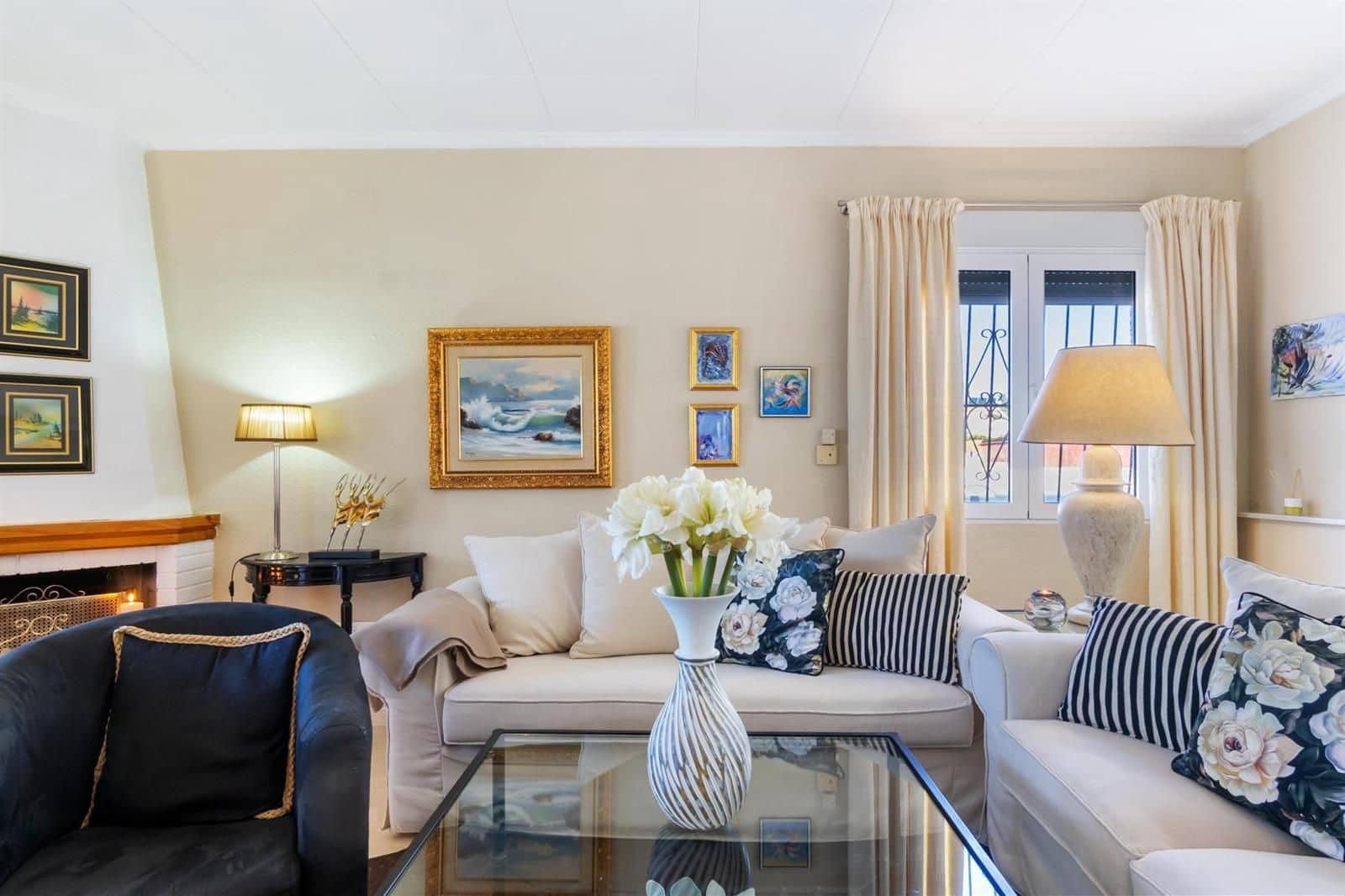 3 chambre Villa/Maison à vendre à El Chaparral avec piscine garage - 359 000 € (Ref: 9628045)