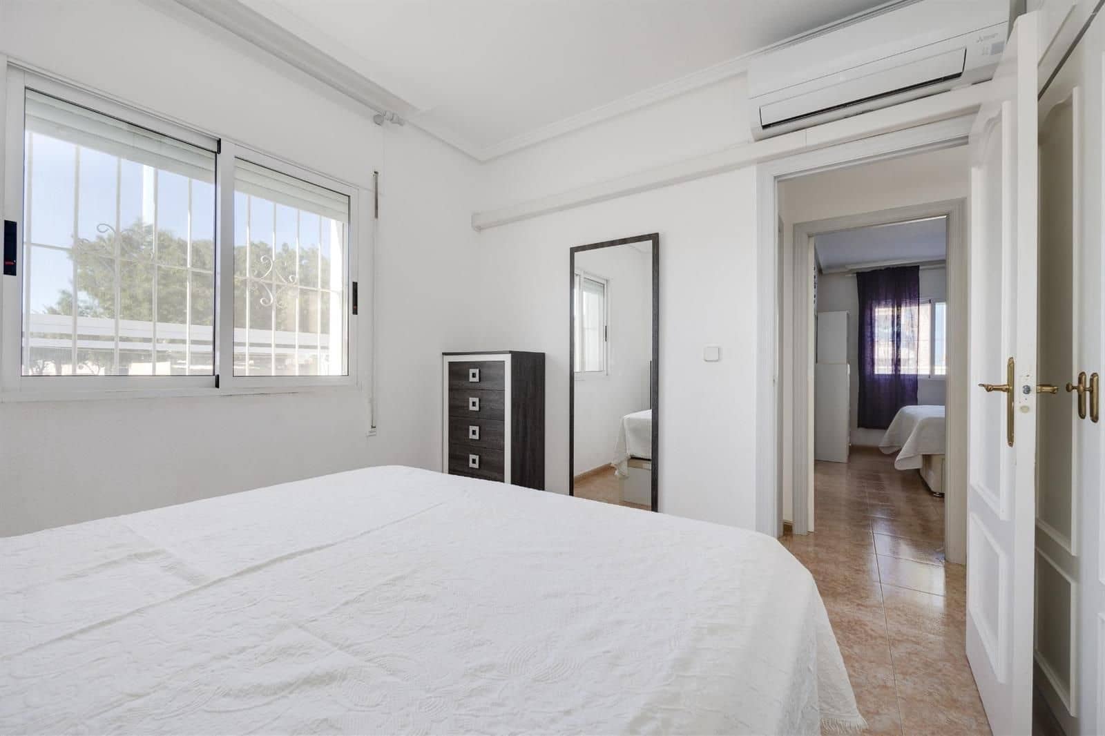 3 quarto Moradia para venda em Aguas Nuevas com piscina garagem - 280 000 € (Ref: 9628046)