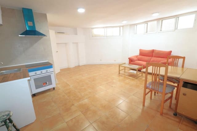Leilighet til salgs i Puerto Deportivo, Torrevieja - € 65 000 (Ref: 9640670)