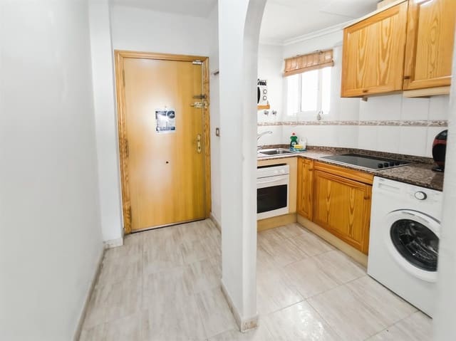 2 quarto Apartamento para venda em Centro, Torrevieja com piscina garagem - 129 900 € (Ref: 9640671)
