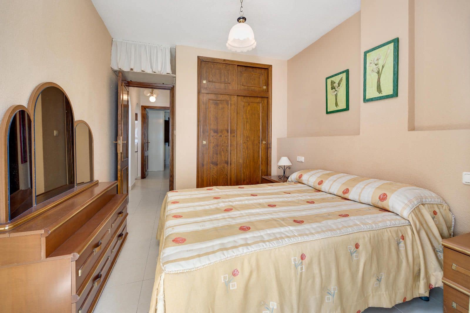 2 slaapkamer Villa te koop in Torrevieja met zwembad - € 159.900 (Ref: 9654430)