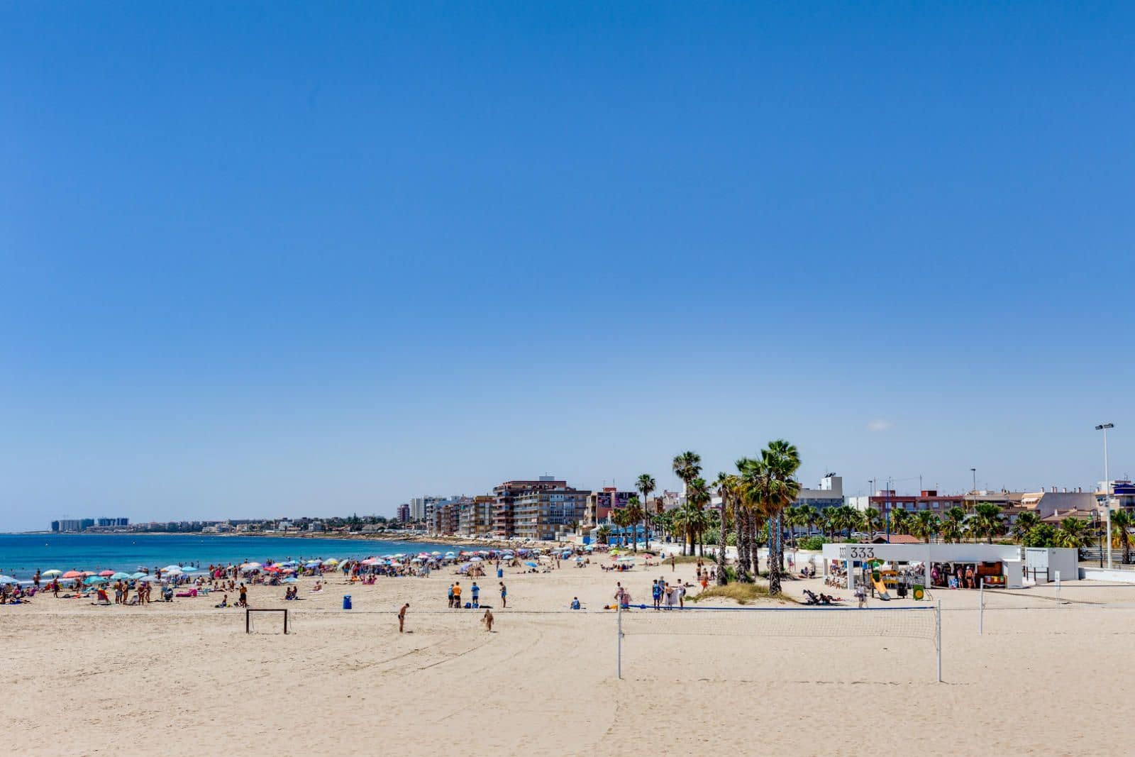 2 slaapkamer Villa te koop in Torrevieja met zwembad - € 159.900 (Ref: 9654430)