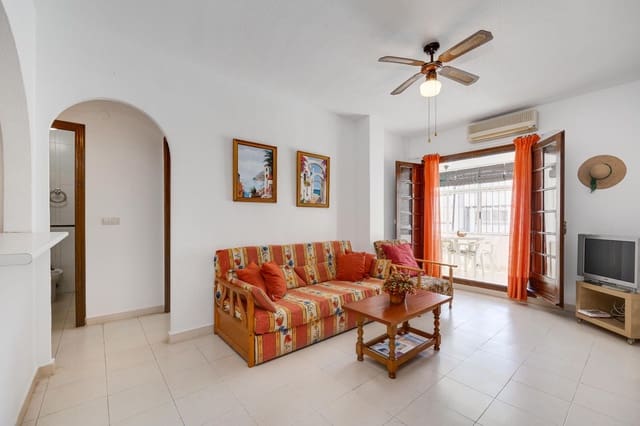 2 slaapkamer Villa te koop in El Acequión - Los Náufragos, Torrevieja met zwembad - € 159.900 (Ref: 9654430)