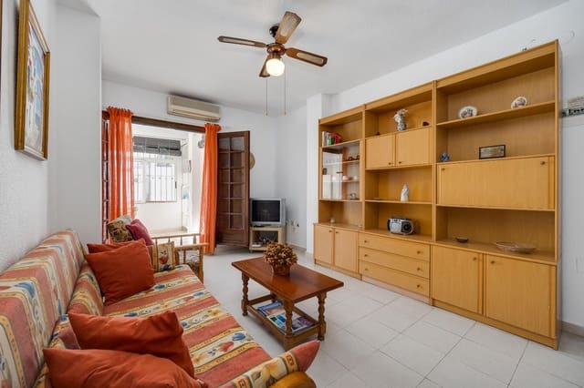 2 slaapkamer Villa te koop in El Acequión - Los Náufragos, Torrevieja met zwembad - € 159.900 (Ref: 9654430)