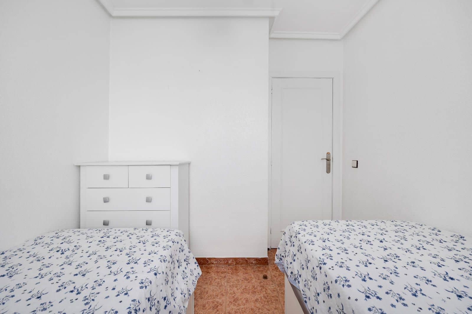 2 soveværelse Penthouse til salg i Torrevieja med swimmingpool - € 159.969 (Ref: 9665245)