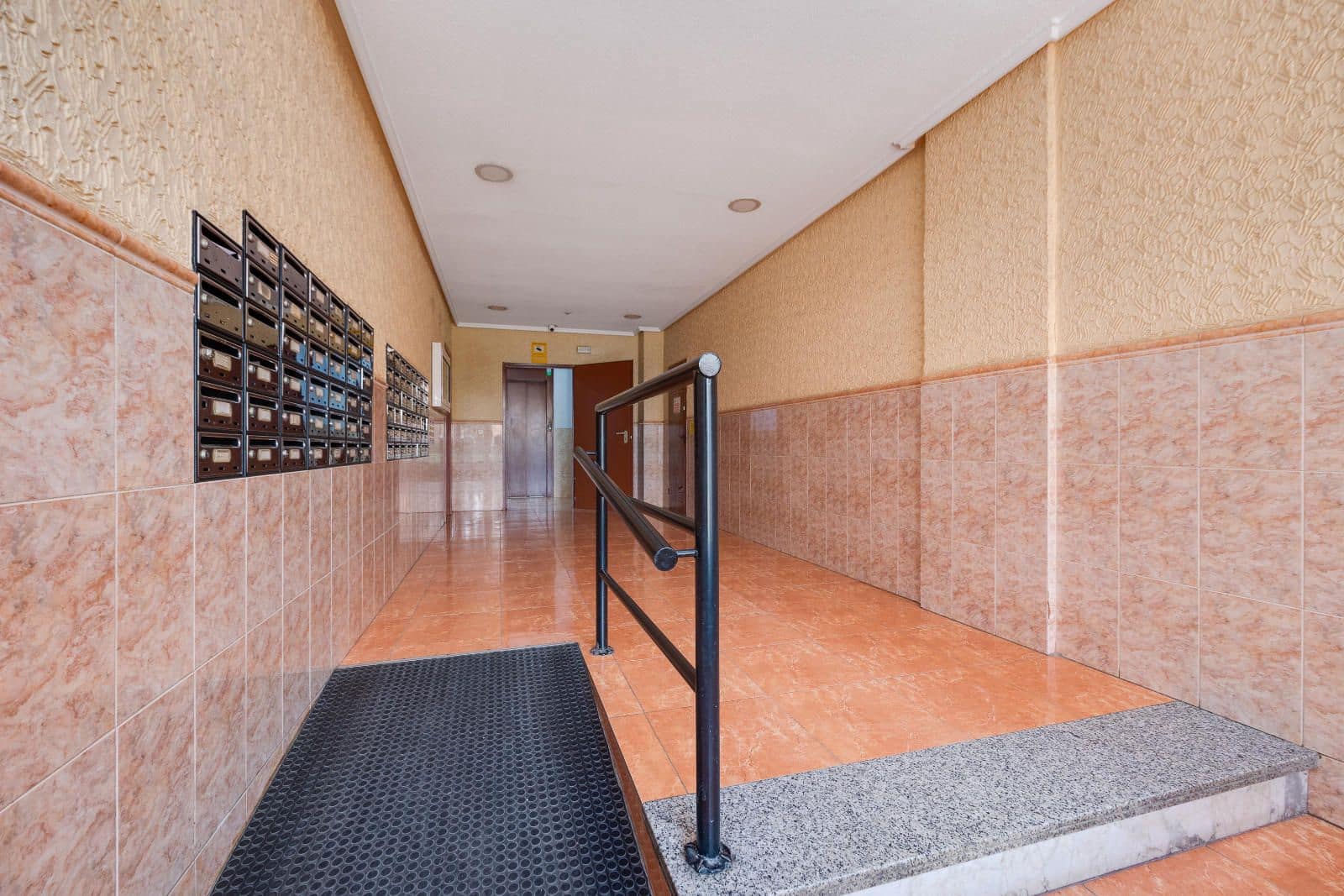 2 soveværelse Penthouse til salg i Torrevieja med swimmingpool - € 159.969 (Ref: 9665245)