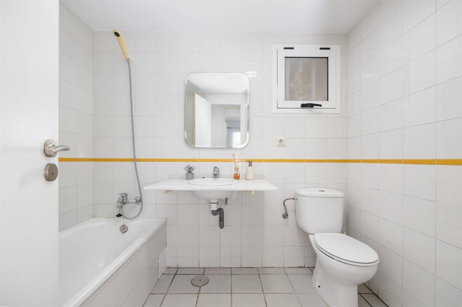 2 Zimmer Villa zu verkaufen in Orihuela Costa mit Pool Garage - 194.900 € (Ref: 9667129)