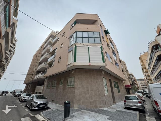 Ático de 2 habitaciones en Playa de los Locos, Torrevieja en venta - 174.900 € (Ref: 9667130)