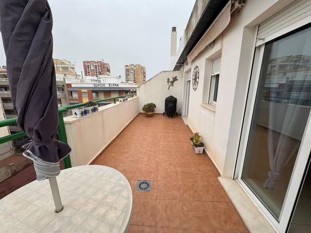 Ático de 2 habitaciones en Playa de los Locos, Torrevieja en venta - 174.900 € (Ref: 9667130)