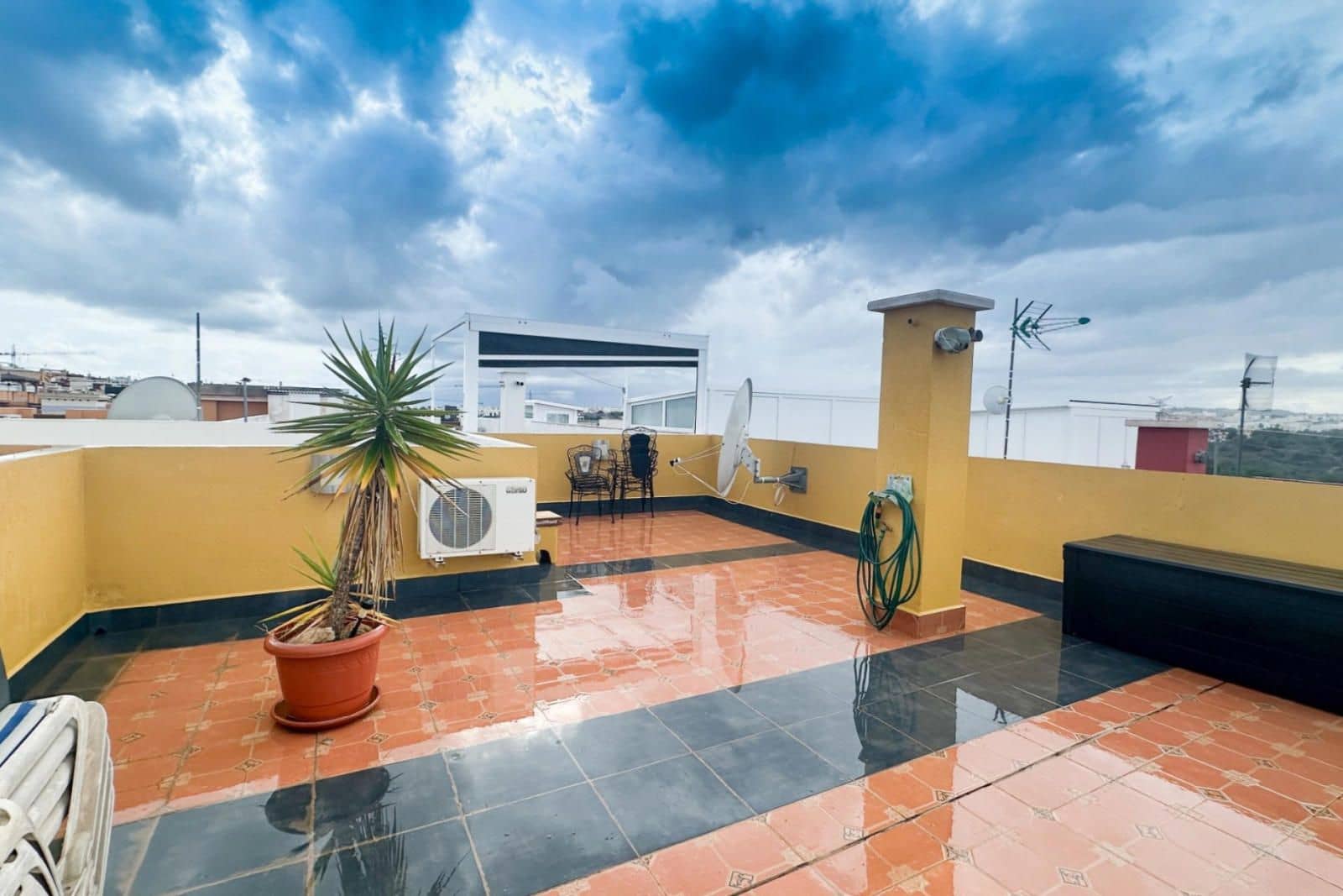 2 makuuhuone Huvila myytävänä paikassa Los Altos mukana uima-altaan - 189 950 € (Ref: 9669445)