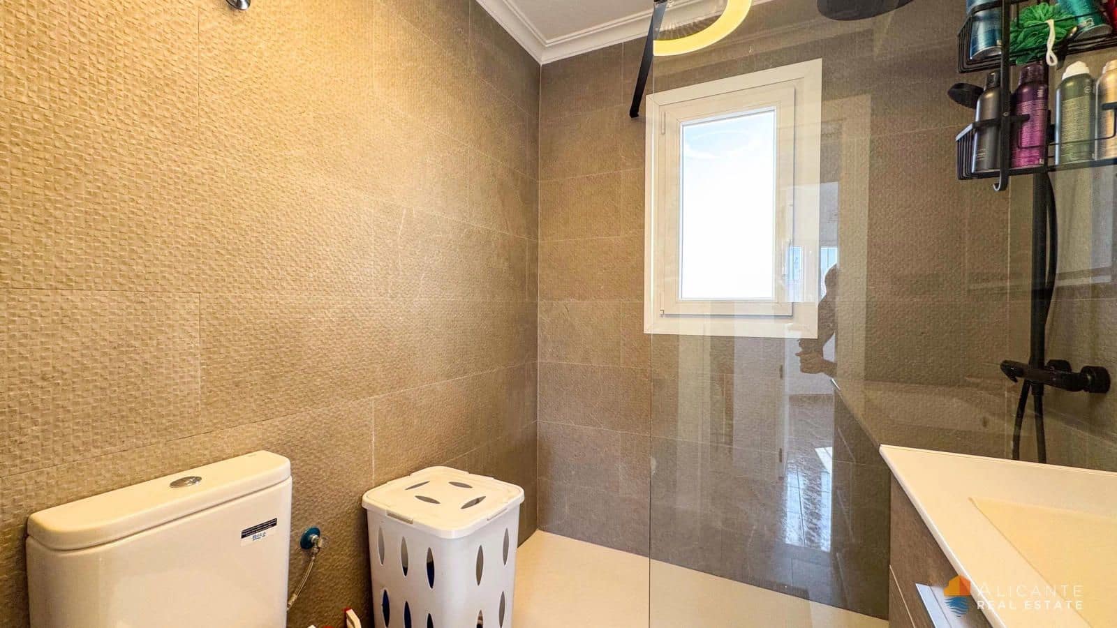 2 Zimmer Haus zu verkaufen in La Zenia mit Pool Garage - 219.900 € (Ref: 9671175)