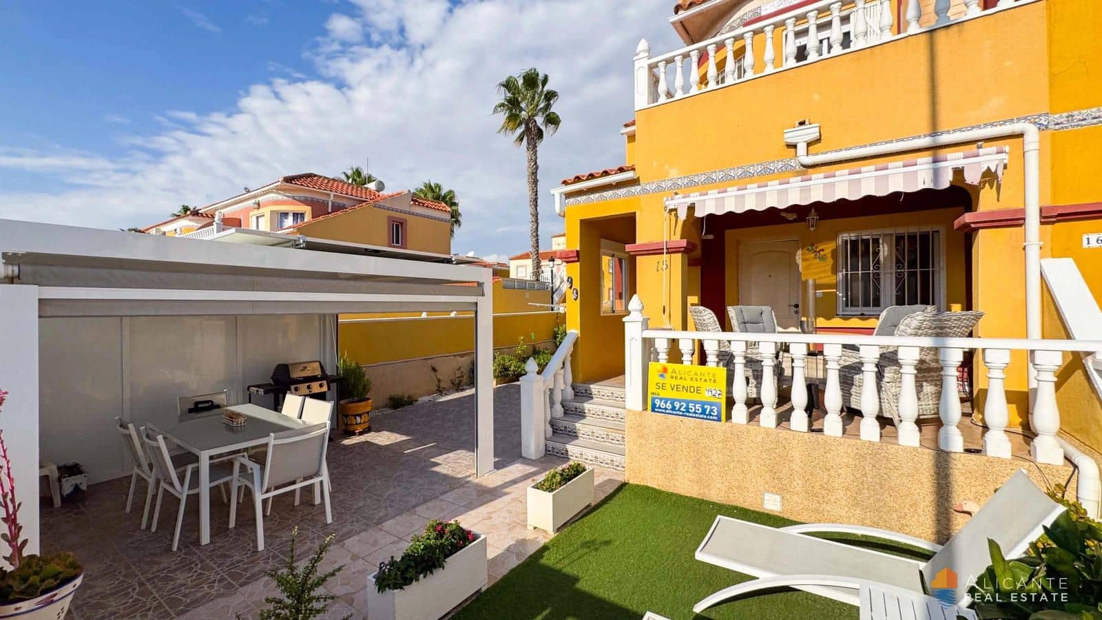 2 Zimmer Haus zu verkaufen in La Zenia mit Pool Garage - 219.900 € (Ref: 9671175)