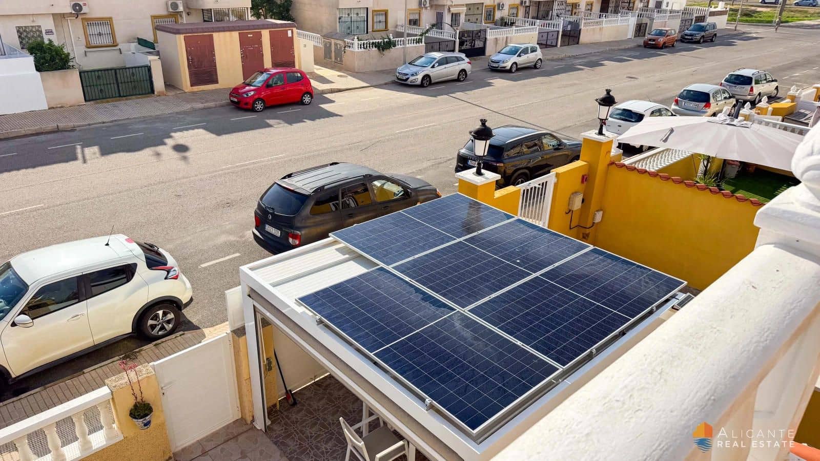 2 Zimmer Haus zu verkaufen in La Zenia mit Pool Garage - 219.900 € (Ref: 9671175)