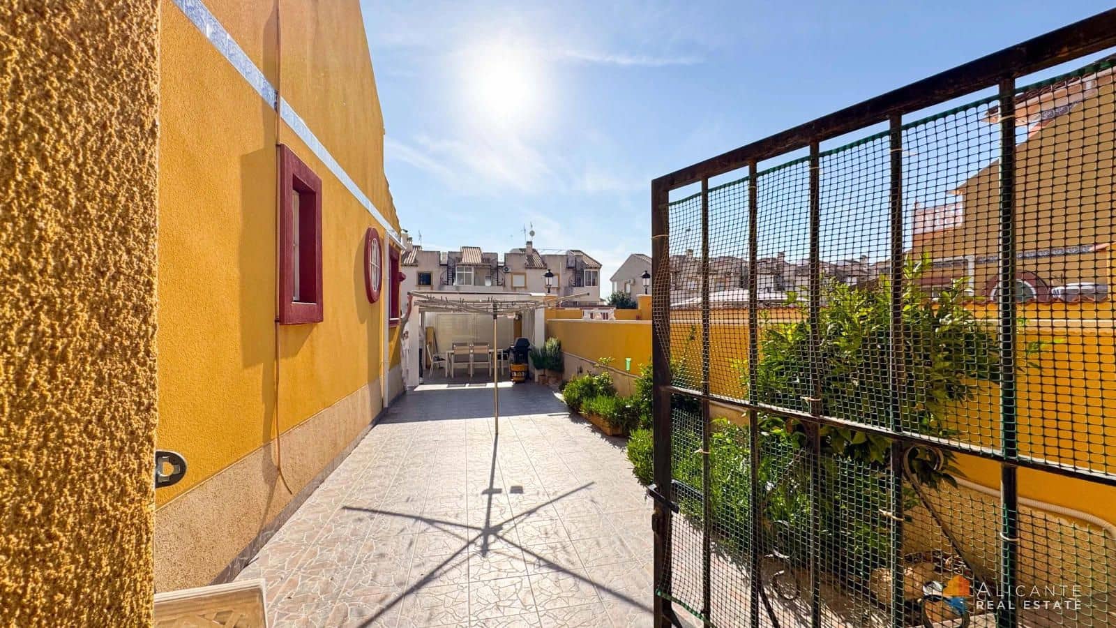 2 Zimmer Haus zu verkaufen in La Zenia mit Pool Garage - 219.900 € (Ref: 9671175)