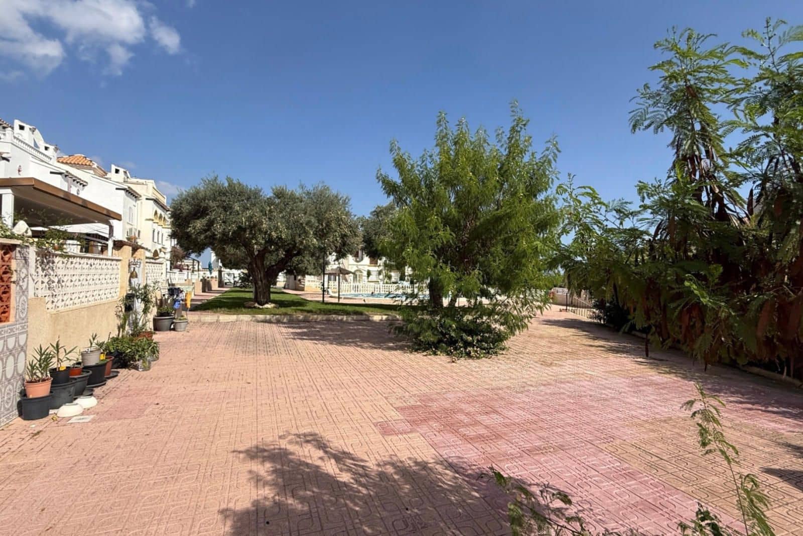 2 quarto Casa em Banda para venda em Orihuela Costa com piscina - 199 900 € (Ref: 9671176)