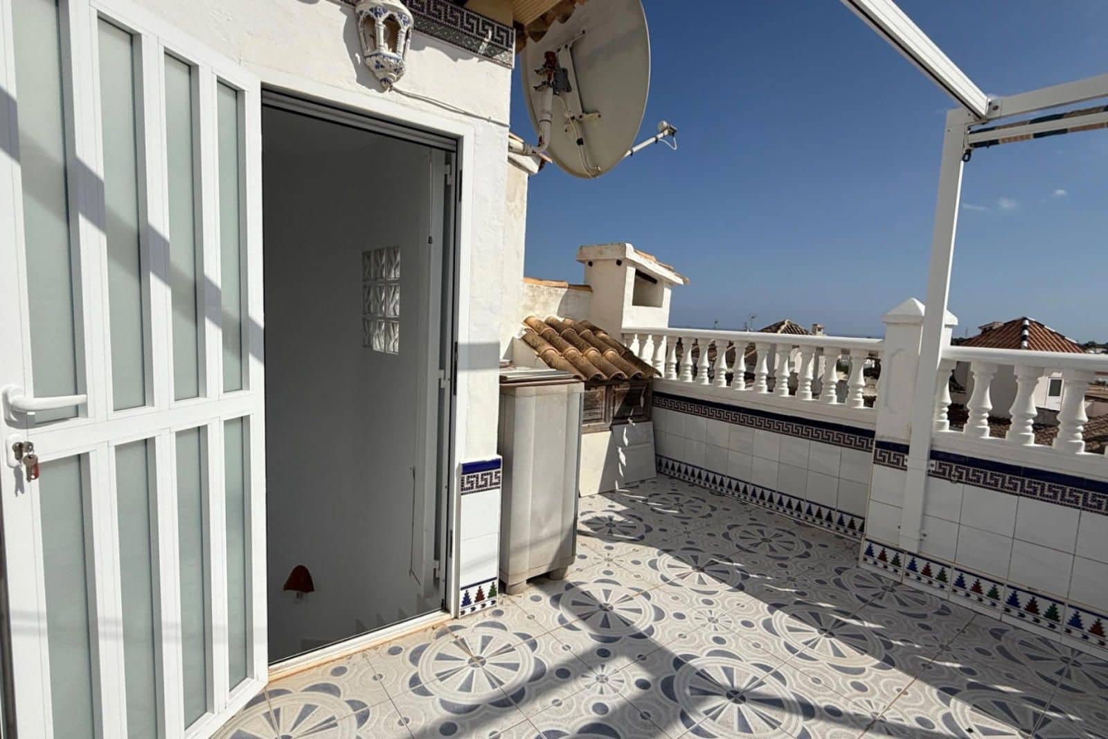 2 quarto Casa em Banda para venda em Orihuela Costa com piscina - 199 900 € (Ref: 9671176)