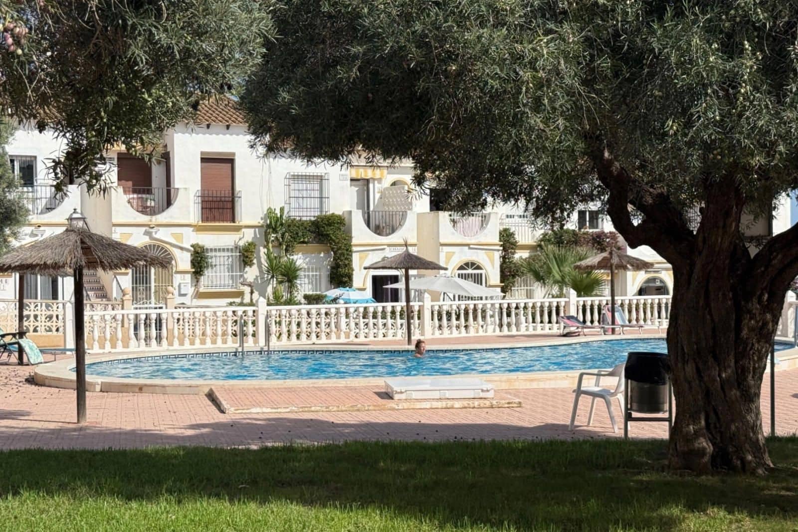2 quarto Casa em Banda para venda em Orihuela Costa com piscina - 199 900 € (Ref: 9671176)