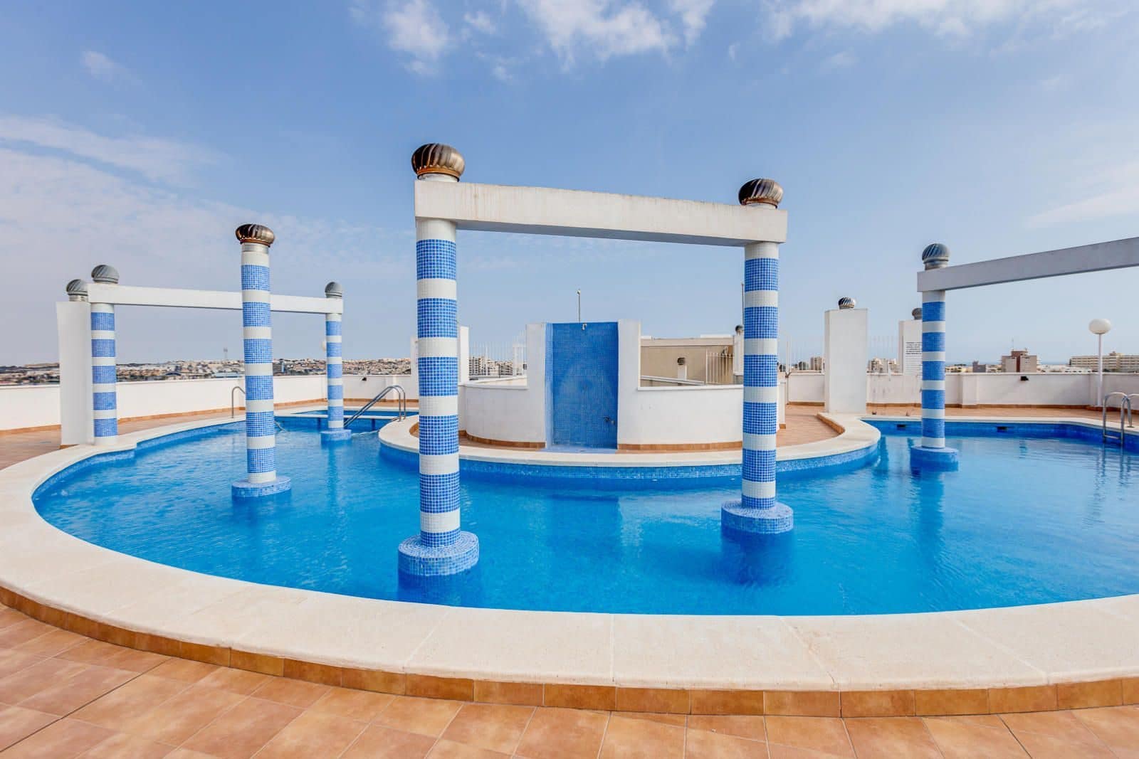 2 sovrum Lägenhet till salu i Torrevieja - 140 969 € (Ref: 9684095)
