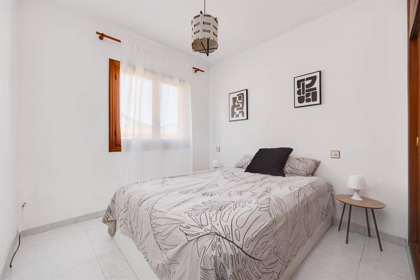 4 Zimmer Villa zu verkaufen in Torrevieja mit Garage - 197.000 € (Ref: 9693998)