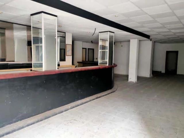 Comercial para venda em Playa del Acequión, Torrevieja - 150 000 € (Ref: 9694524)