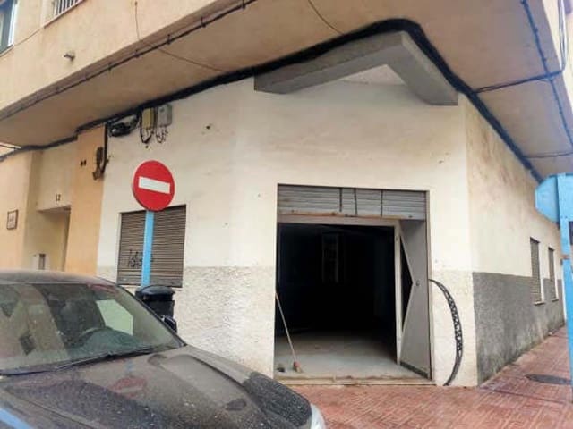 Erhverv til salg i Playa del Acequión, Torrevieja - € 100.000 (Ref: 9694524)