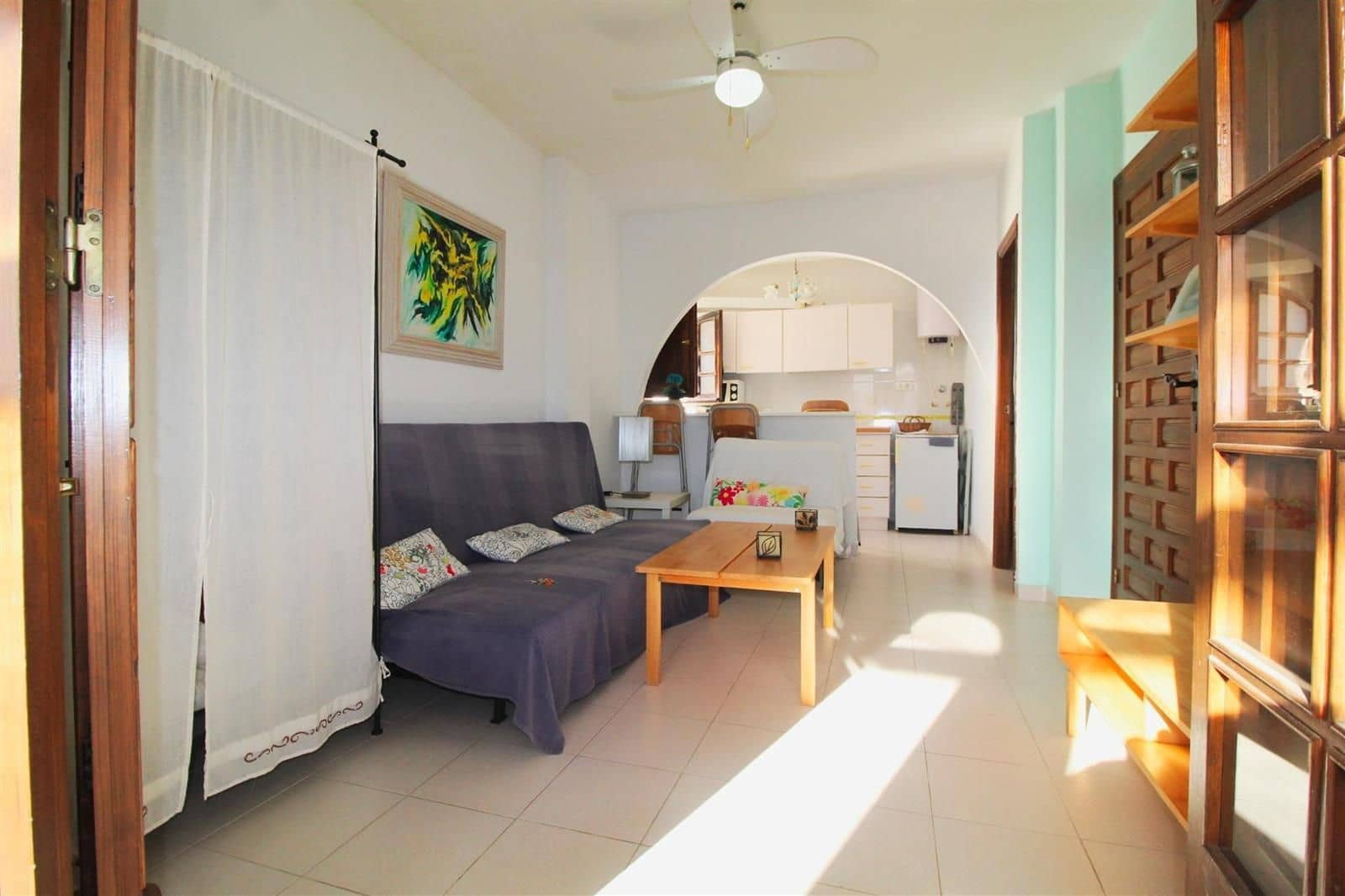 Flat for sale in Torrevieja with pool - € 98,000 (Ref: 9699308)