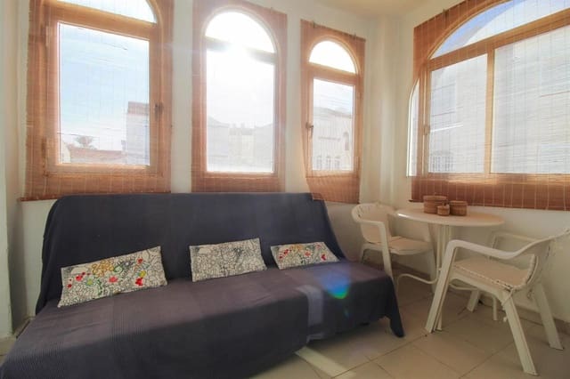 Appartement à vendre à Playa de los Náufragos, Torrevieja avec piscine - 98 000 € (Ref: 9699308)