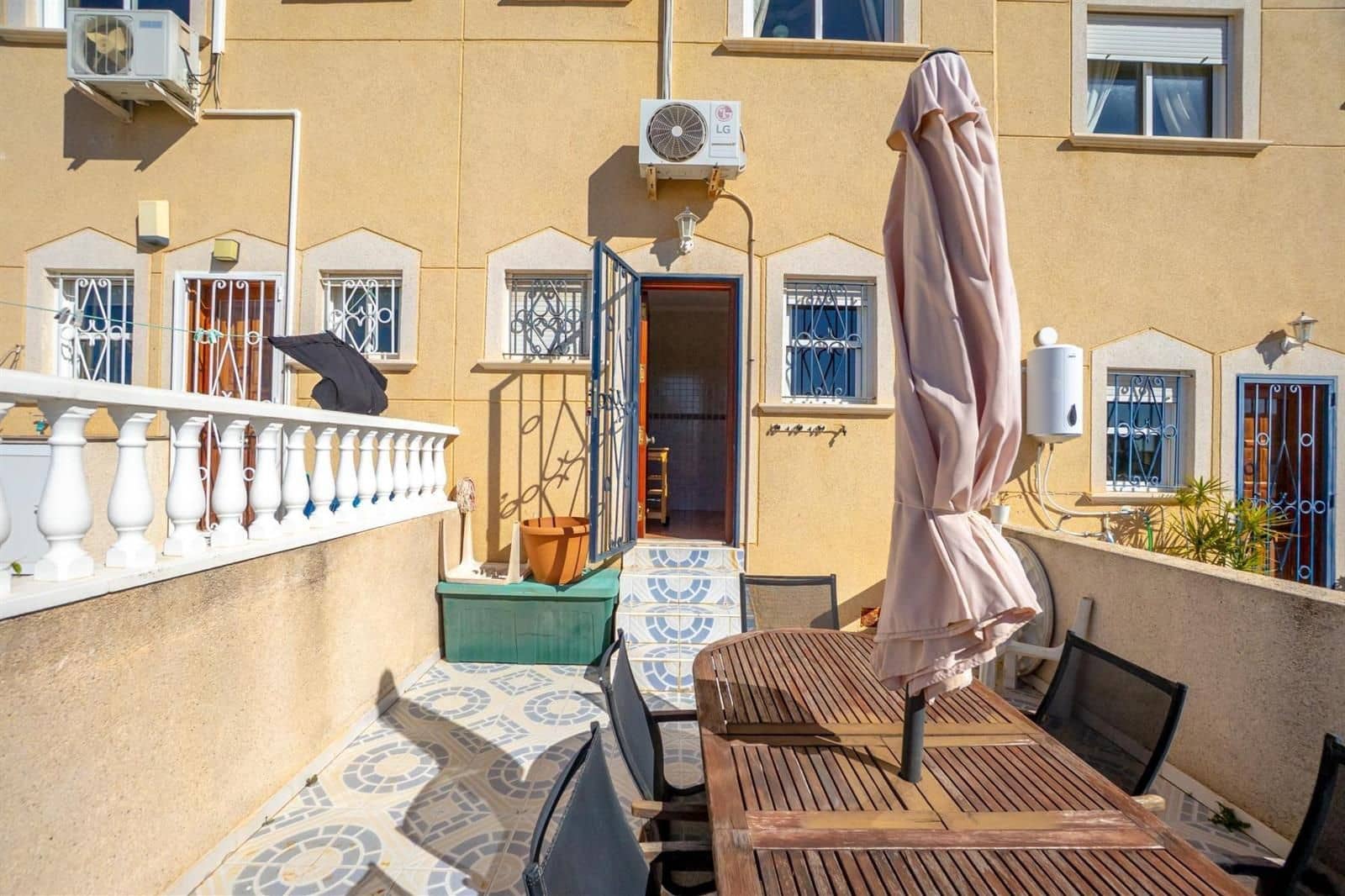 3 sypialnia Dom na sprzedaż w Los Altos z basenem - 195 000 € (Ref: 9699310)