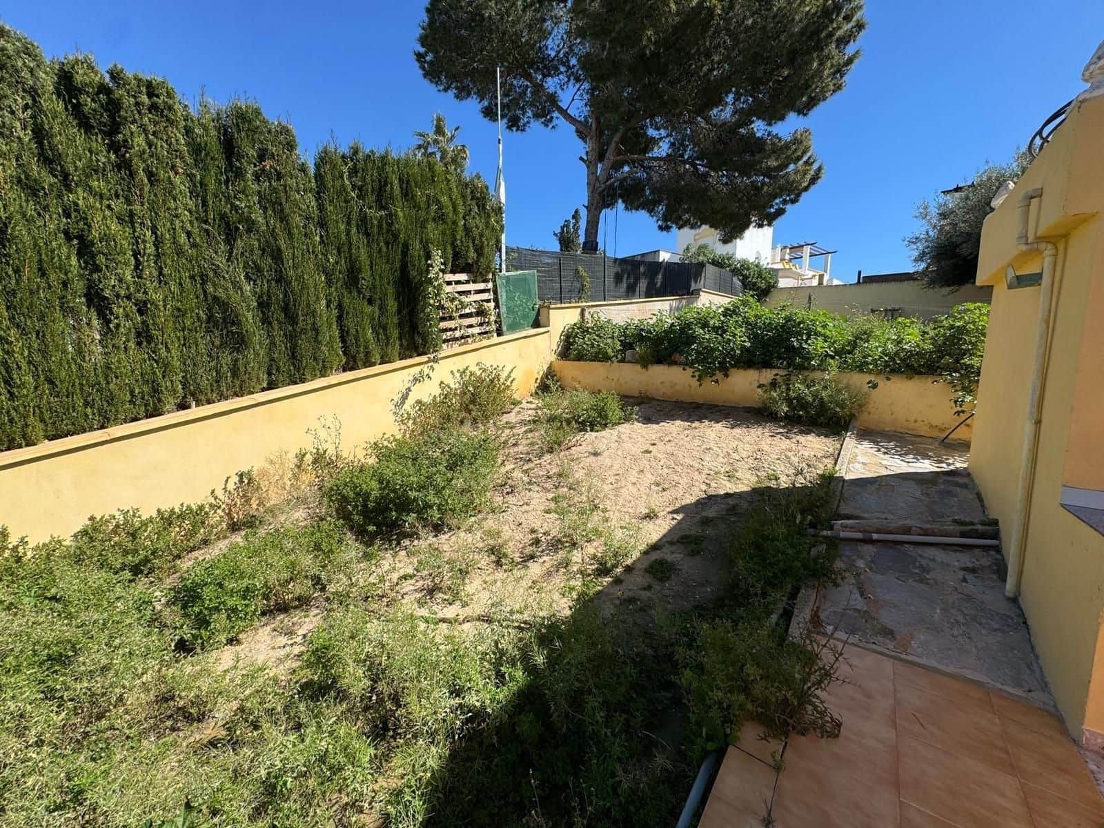 2 bedroom Villa for sale in Los Balcones with garage - € 295,000 (Ref: 9709209)